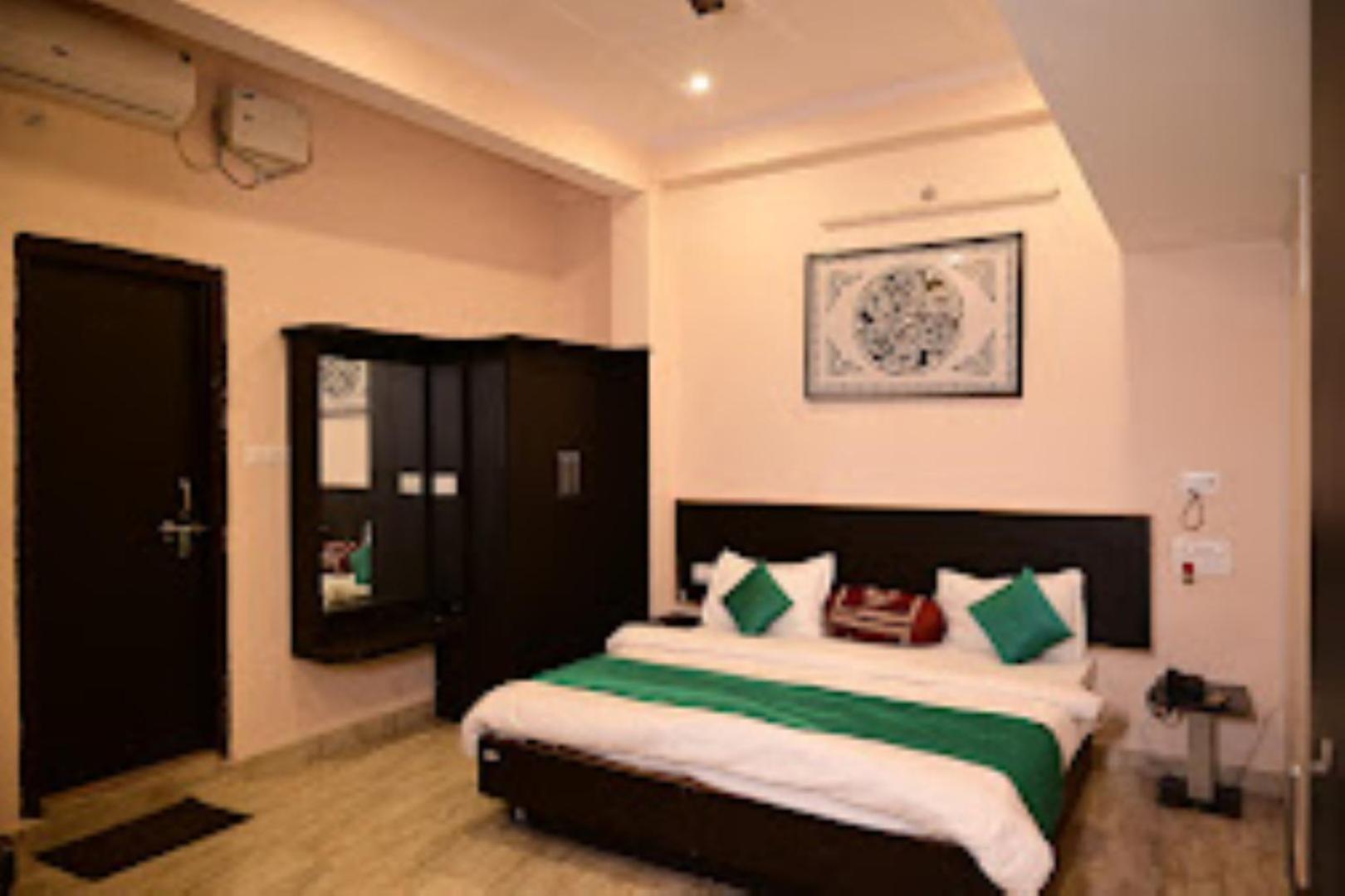 Ap Palace Hotel, Ayodhya Exterior foto